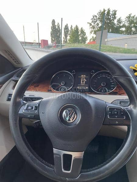 Volkswagen Passat CC 2.0 TDI