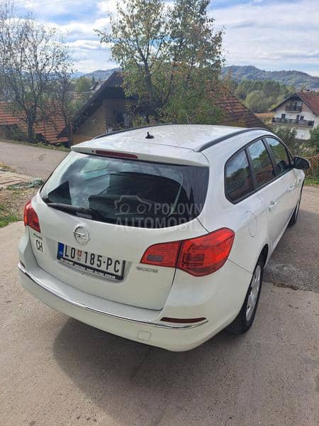 Opel Astra J 1.6CDTI Švajcarska