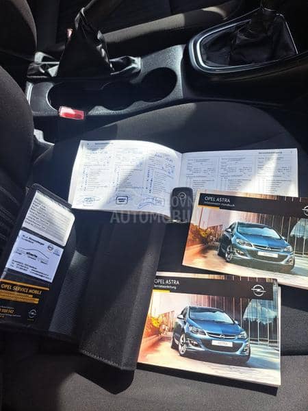 Opel Astra J 1.6CDTI Švajcarska