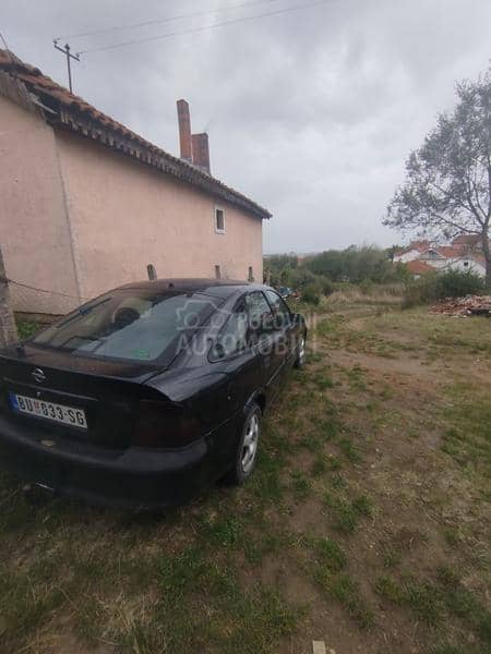 Opel Vectra B 1.6