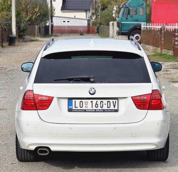 BMW 320d  BMW 320d