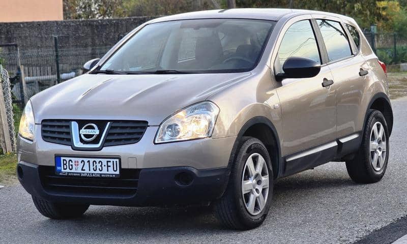 Nissan Qashqai  Nissan Qashqai