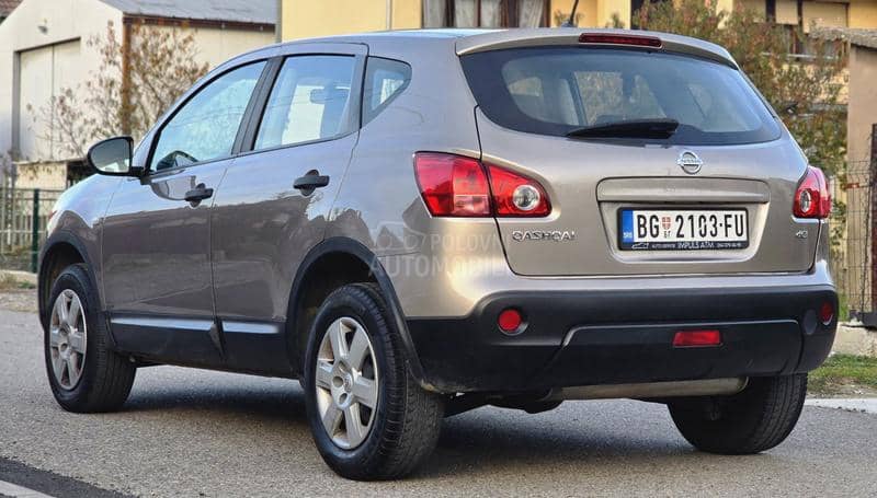 Nissan Qashqai  Nissan Qashqai