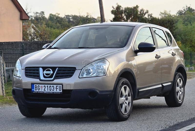 Nissan Qashqai  Nissan Qashqai