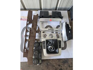 Plastike enterijera za Volkswagen Passat B6 od 2005. do 2010. god.