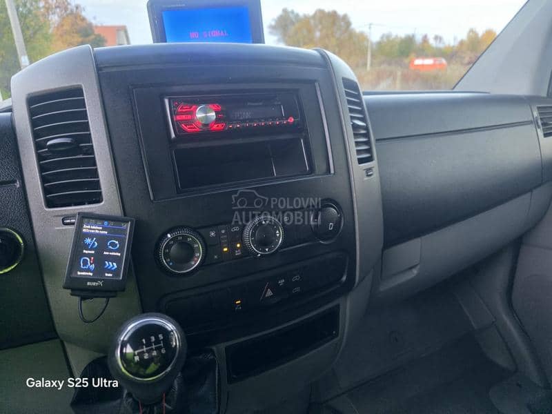 Volkswagen Crafter 2.0TDI