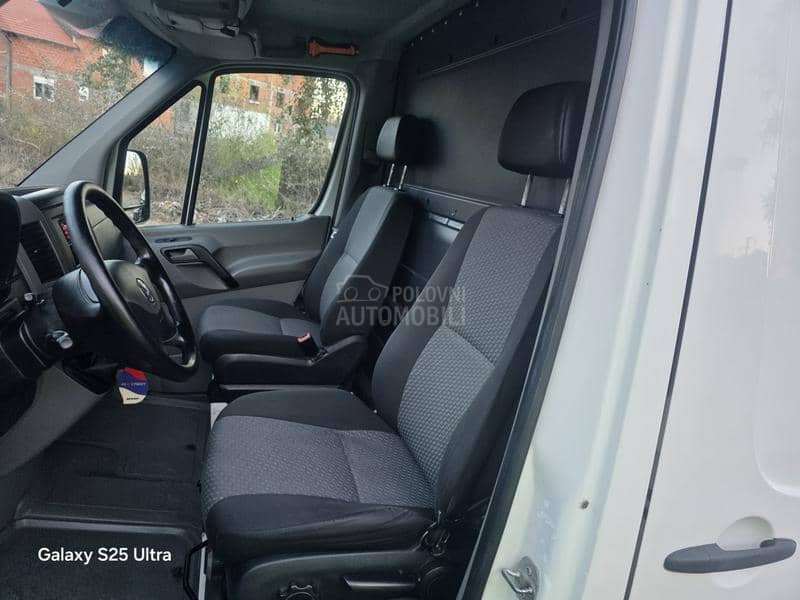 Volkswagen Crafter 2.0TDI