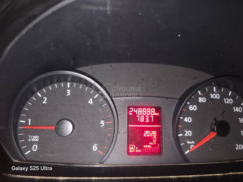 Volkswagen Crafter 2.0TDI