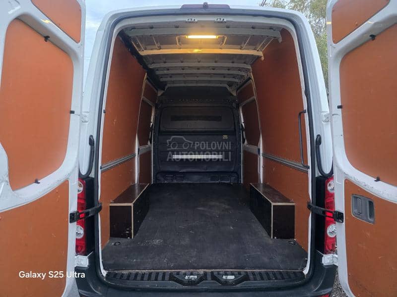Volkswagen Crafter 2.0TDI