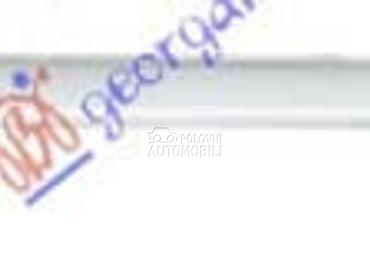 LAJSNA PVC MASKE SREBRNA za Hyundai Santa Fe od 2018. do 2020. god.