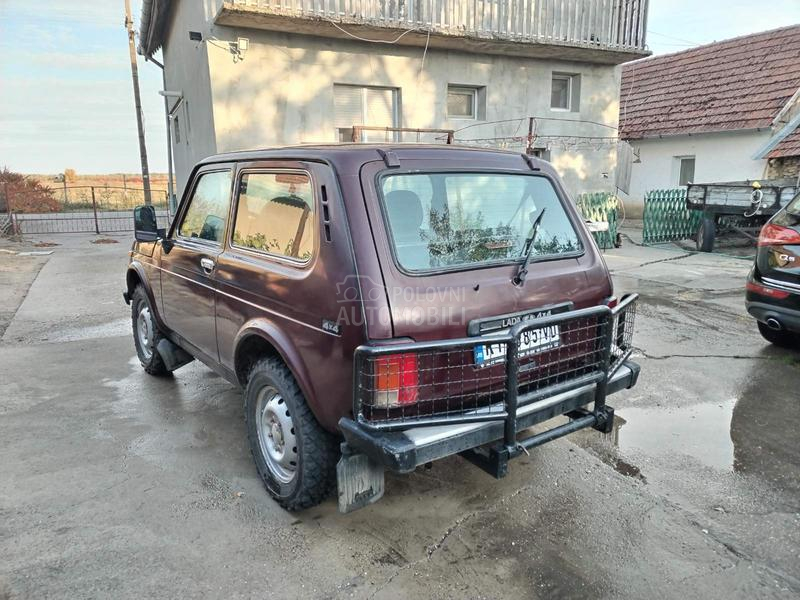 Lada Niva 1.7