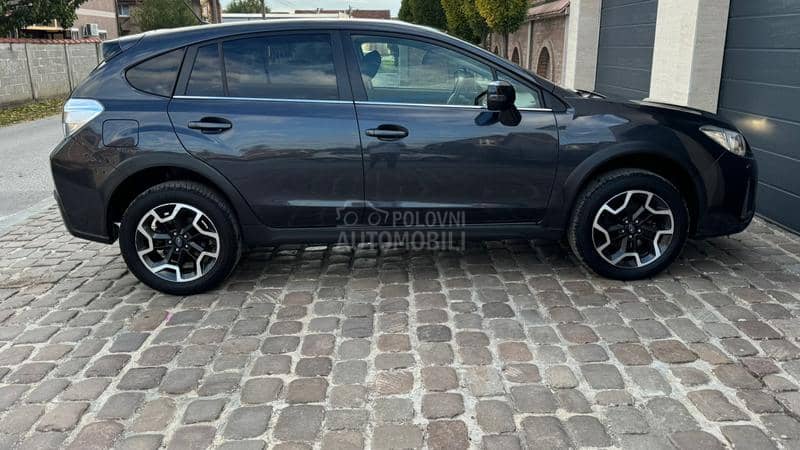 Subaru XV 1.6i   4x4 2017g
