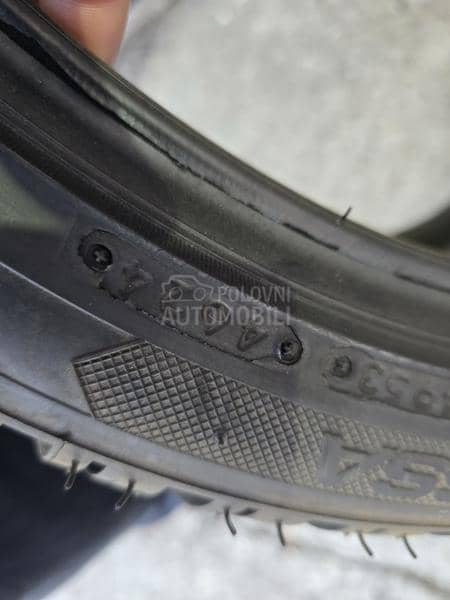 Lassa 275/35 R19 Zimska