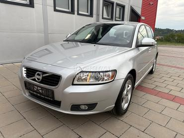Volvo V50 16 d