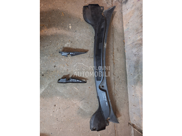 Plastika brisaca Megan 2 za Renault Megane od 2002. do 2009. god.