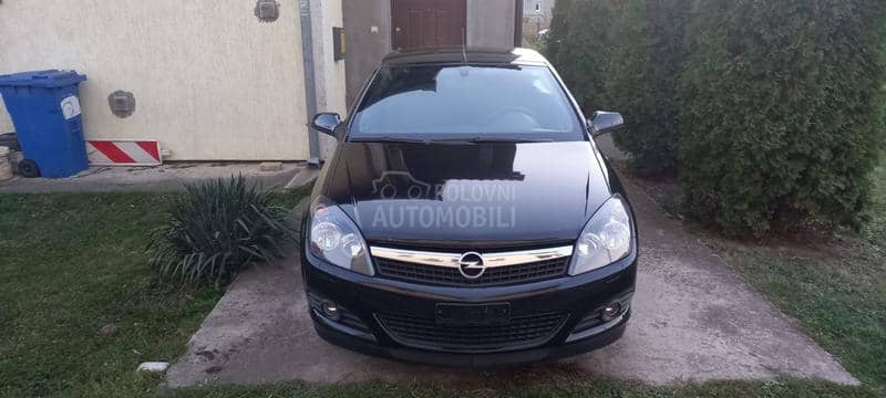 Opel Astra H 1.8