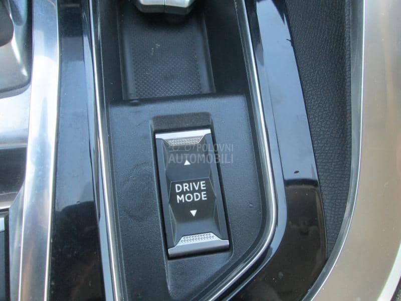 Peugeot 3008 1.5 BlueHDI Active