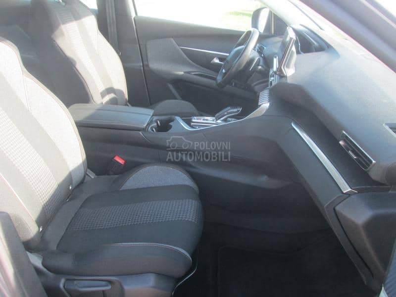 Peugeot 3008 1.5 BlueHDI Active