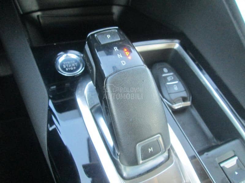 Peugeot 3008 1.5 BlueHDI Active