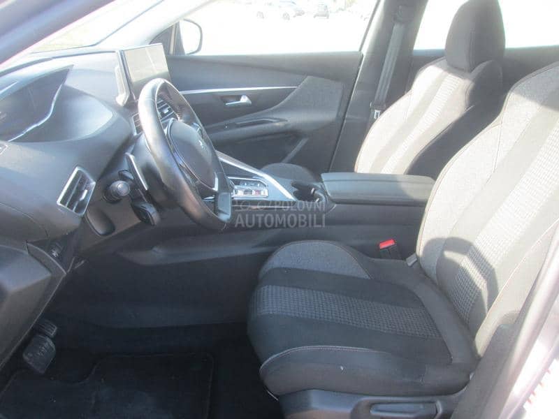 Peugeot 3008 1.5 BlueHDI Active