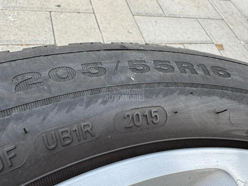 Dunlop 205/55 R16 Zimska