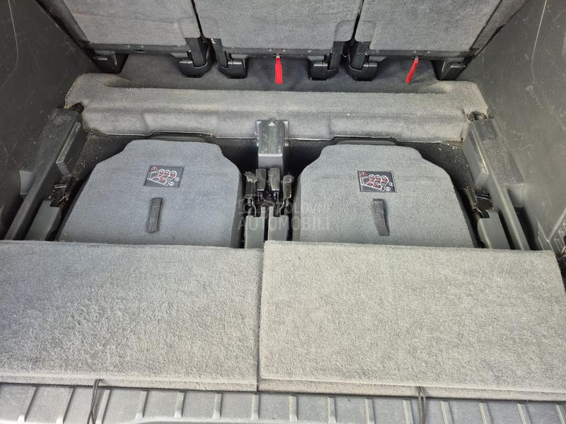 Peugeot 5008 1.6 HDI TOOP Peugeot 5008 1.6 HDI TOOP