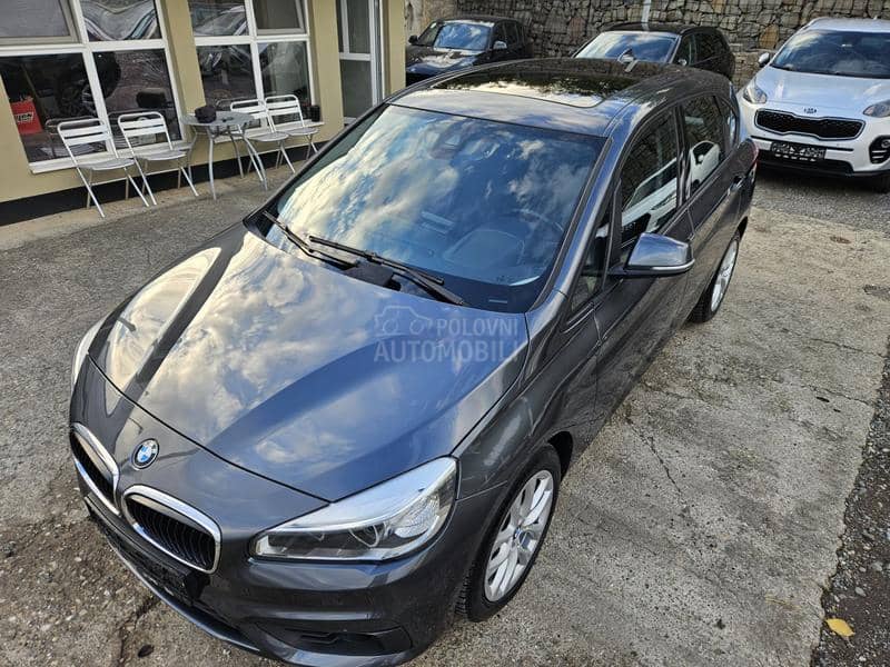 BMW 218 D Pano Aut