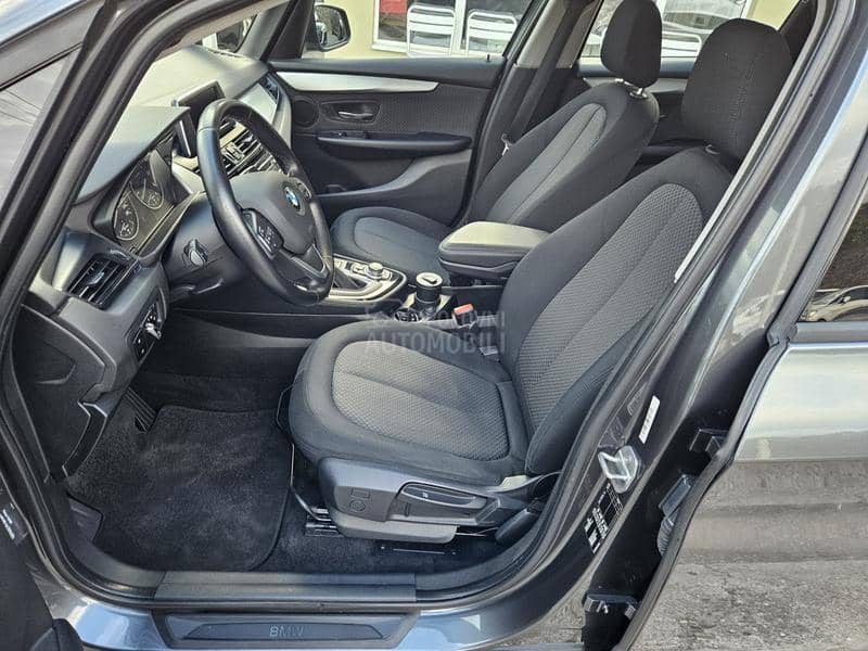 BMW 218 D Pano Aut