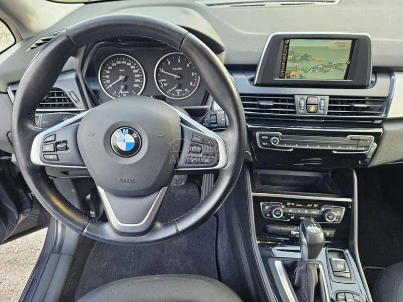 BMW 218 D Pano Aut