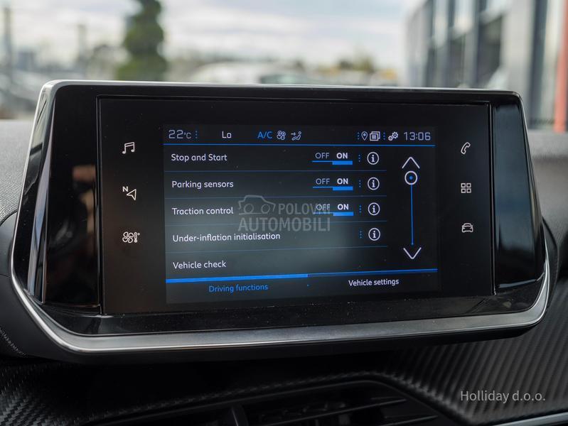 Peugeot 2008 1.2PureTech Led Nav