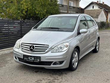 Mercedes Benz B 180 