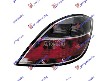 STOP LAMPA 5 VRATA (ZATAMNJENA za Opel Astra H od 2004. do 2010. god.