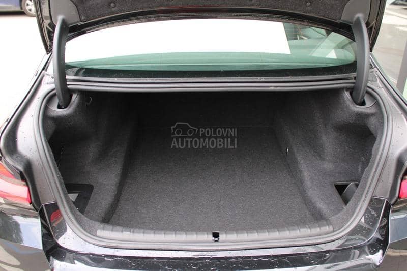 BMW 520 2.0D XDRIVE M