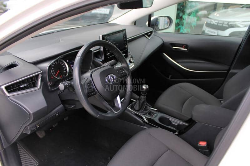 Toyota Corolla 1.5 Luna