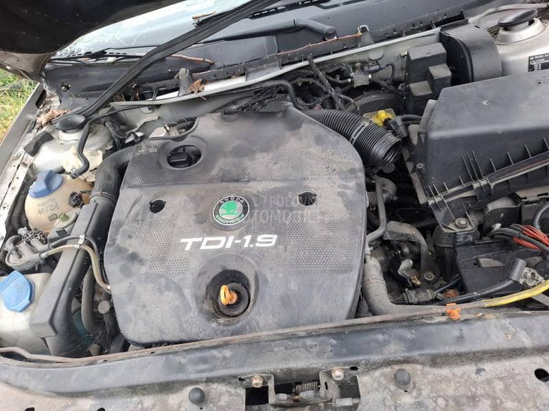 Škoda Octavia 4x4 2001. god. -  kompletan auto u delovima