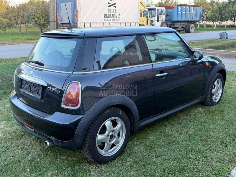 MINI Cooper 