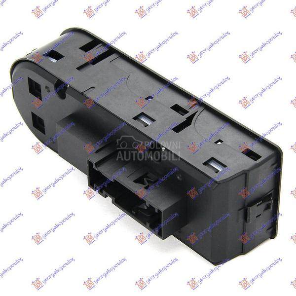 PREKIDAC U PREDNJIM VRATIMA (4