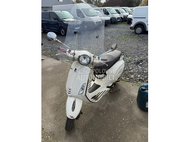 Vespa primavera