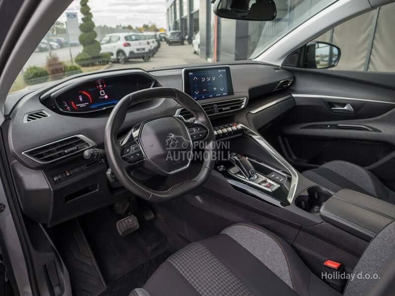 Peugeot 3008 1.5BlueHDI Aut