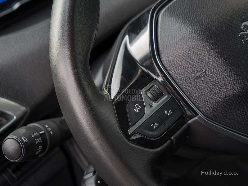 Peugeot 3008 1.5BlueHDI Aut