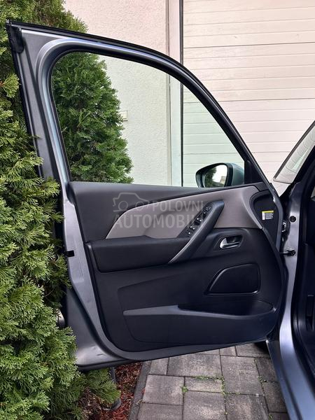 Citroen C4 Picasso 1.6HDI/ AUTO.MATIK