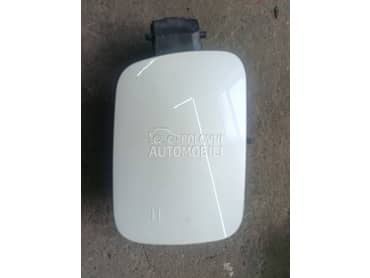 poklopac rezervara za Citroen C5 Aircross od 2018. do 2023. god.