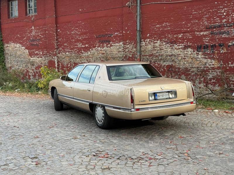 Cadillac Deville 