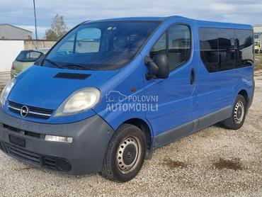 Opel Vivaro 2.5 CDTI