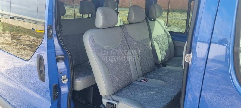 Opel Vivaro 2.5 CDTI