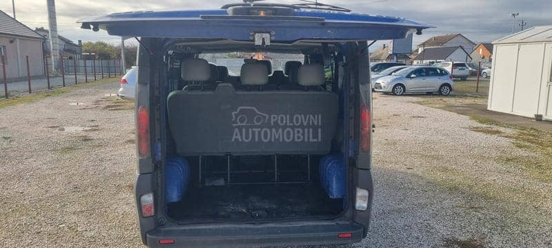 Opel Vivaro 2.5 CDTI