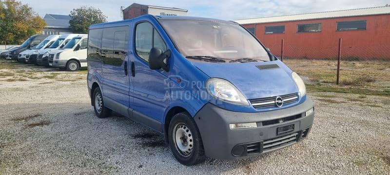 Opel Vivaro 2.5 CDTI