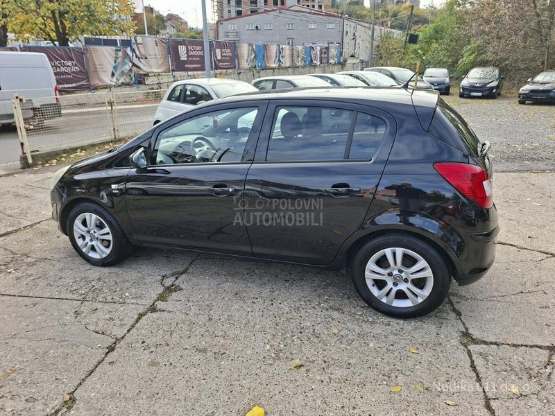 Opel Corsa D 1,2 b