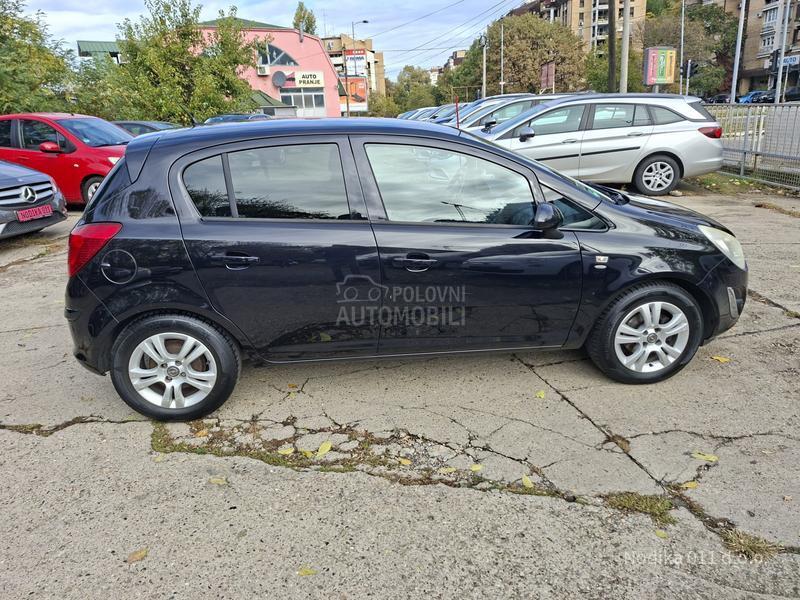 Opel Corsa D 1,2 b