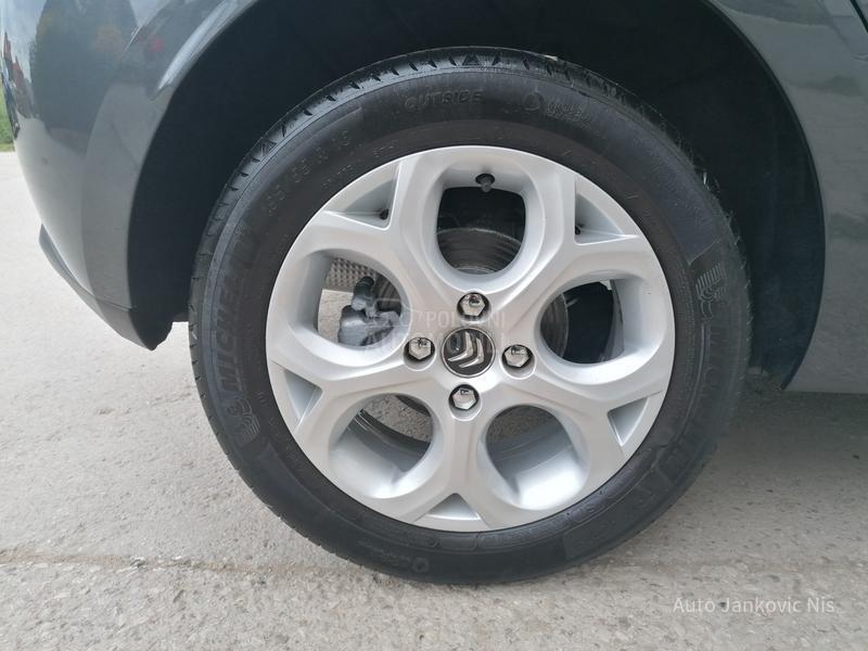 Citroen C3 1.2i EXCLUSIVE CH